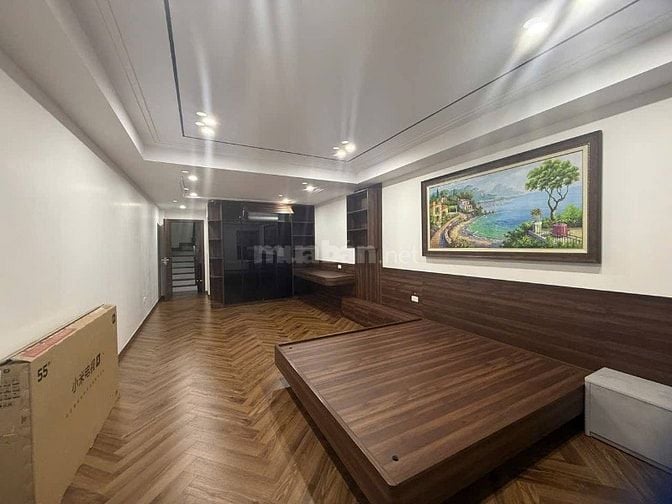SIÊU PHẨM NHÀ 7 TẦNG THANG MÁY – 60m2 - PHỐ TRẠM, LONG BIÊN – GARA OTO