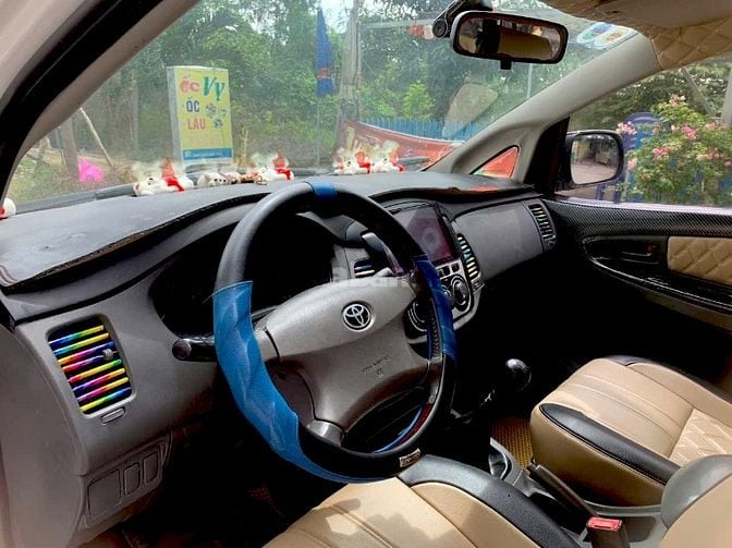 Bán rẻ TOYOTA INNOVA 2014 độ full options rất đẹp!
