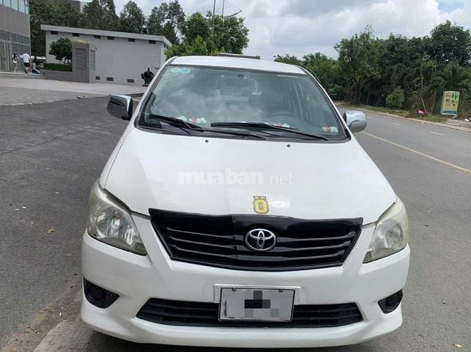 Bán rẻ TOYOTA INNOVA 2014 độ full options rất đẹp!