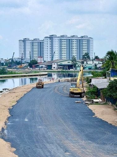 Bán chung cư Conic Boulevard 84m2 2PN chỉ với 379 triệu. Ngân hàng hỗ 