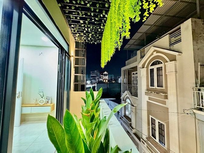 Nhà 3 Lầu tuyệt đẹp Cao Cấp hẻm Lê Đức Thọ, P17, Q.Gò Vấp, giá: 4,65