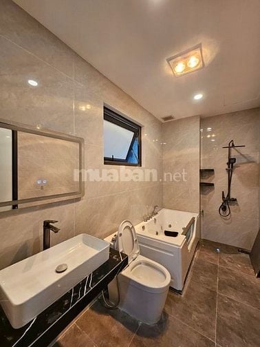 Bán nhà Hoàng Như Tiếp 50m*6 tầng thang máy. Nhỉnh 12 tỉ