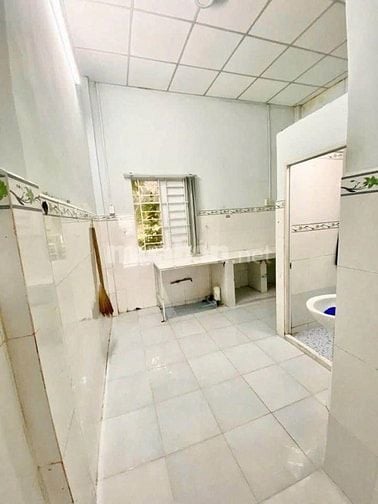 Bán nhà nguyên thị sóc, xuân thới đông 94m2 giá 1tỷ 2, sổ riêng 