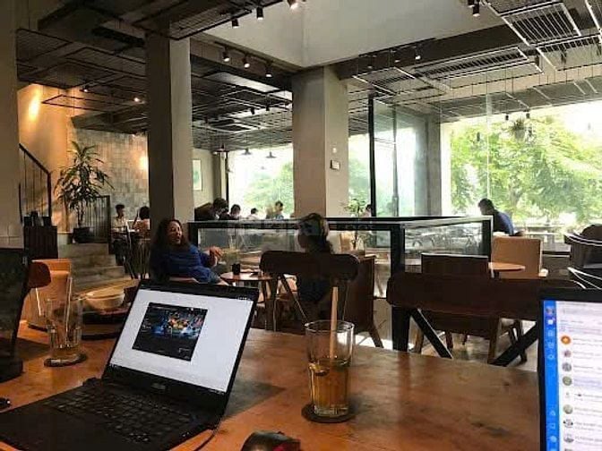 Cần sang quán cafe mặt tiền đường, P1 Gò Vấp – khu sầm uất, đông dân 
