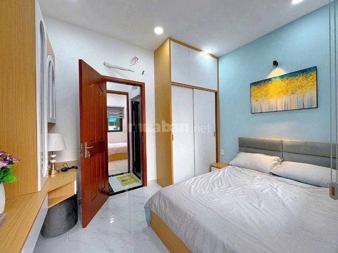Mua nhanh căn nhà Lê Văn Sỹ Phú Nhuận, có sẵn nội thất thuê 11 triệu