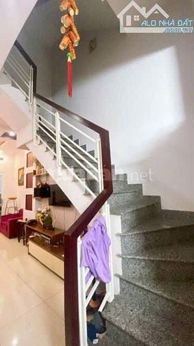 Nhà Lạc Long Quân - P. 8 - Tân Bình, 3Tỷ350/54m2  (sổ riêng chính chủ)