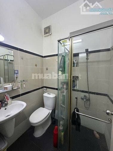 Nhà Lạc Long Quân - P. 8 - Tân Bình, 3Tỷ350/54m2  (sổ riêng chính chủ)