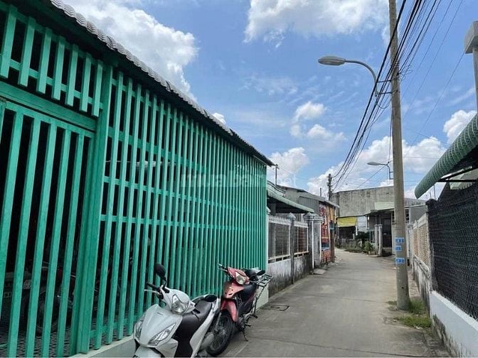 Bán nhà cấp 4 Tân Phú Trung, Củ Chi – 224m² (6x37), 2PN – Giá 780tr