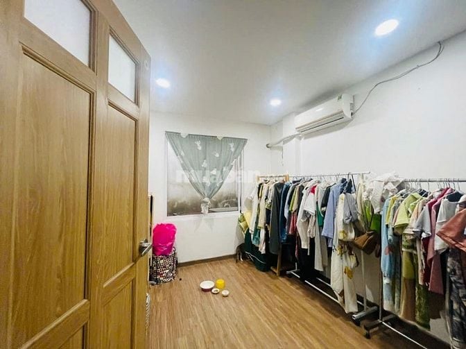 Chính chủ bán nhà gần hẻm xe hơi Huỳnh Khương An,f5, cạnh ĐHCN