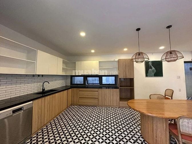 Bán biệt thự Thảo Điền đường 46, 395m², nở hậu, sân vườn, giá 80 tỷ