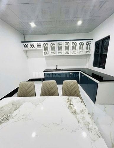 Bán Gấp Nhà Mới Keng 110m2 Sau Bệnh Viện Xuyên Á - Giá 730Tr -  SHR
