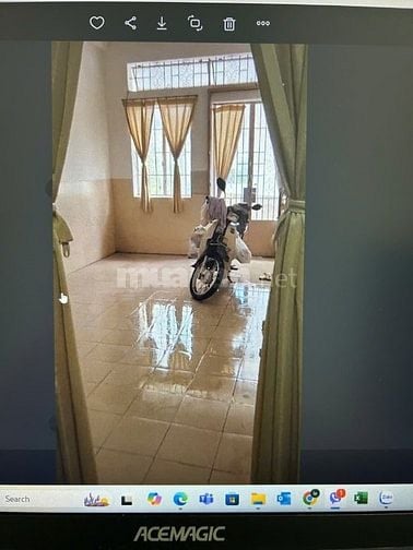 Cho thuê nhà hẻm  vòng xoay Lê Đại Hành  P.10, Q.11 giá 8.5tr