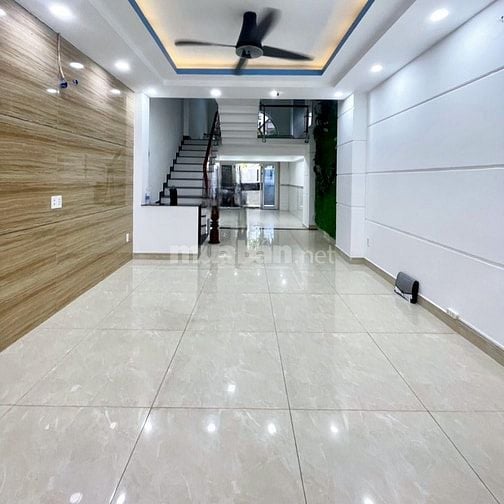 Đường 12m, 4x16m Dương Quảng Hàm, 5 tầng, tiện KD - chỉ 11.1 tỷ