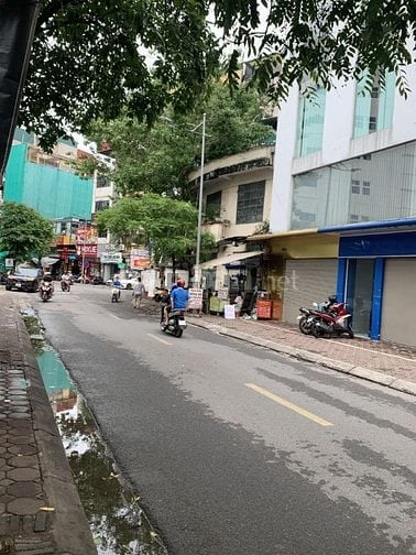 Cho thuê văn phòng 70m2 tại phố Trung Kính, phường Yên Hòa