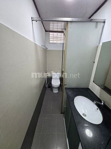 CHÍNH CHỦ cần bán căn hộ chung cư 74m2