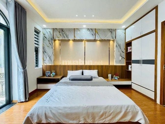 Ngộp Chủ Cần Bán Căn Nhà, DT 54m2, Giá 2Tỷ690, Tân Sơn Hòa, Tân Bình.
