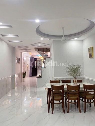 Gấp bán căn nhà 65m2 2tỷ350 Nguyễn Văn Đậu Bình Thạnh. Sổ hồng riêng.
