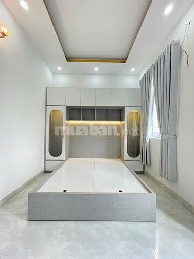 Cần bán gấp căn nhà Phạm Văn Hai P3 TB 55m2_1 Tỷ 520tr Sổ Riêng_C.Chủ