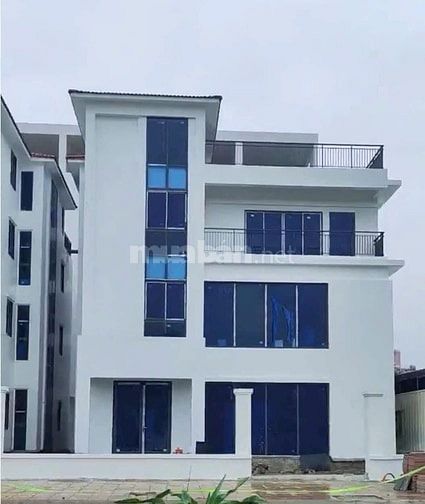 Bán nhà biệt thự Cồn Tân Lập Nha Trang chỉ 100tr/m2 ở đường Xóm Cồn
