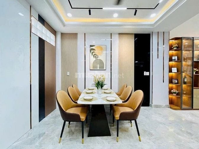 Ngộp Chủ Cần Bán Căn Nhà, DT 54m2, Giá 2Tỷ690, Tân Sơn Hòa, Tân Bình.