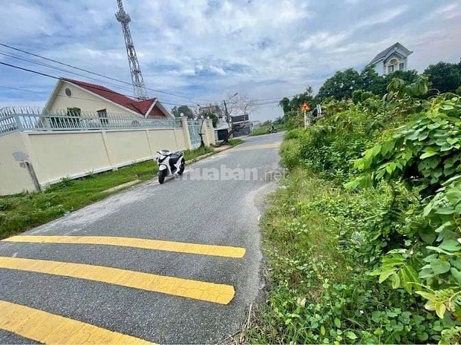CHÍNH CHỦ GỬI BÁN  200M2 GIÁ 650 TR Đ.QL22 TT CỦ CHI TP HỒ CHÍ MINH