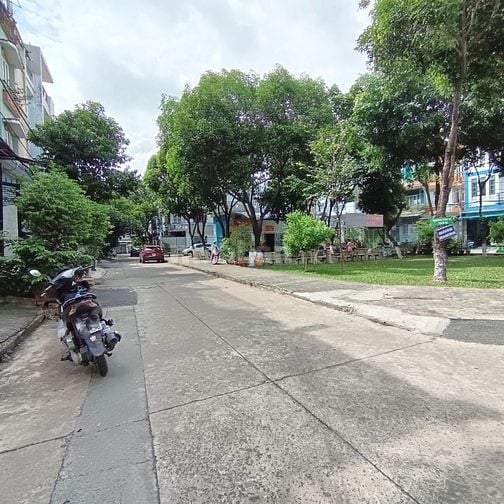 Khu đồng bộ có Công viên - 4x16m, Mercedes Quang Trung -4 tầng, 9.x tỷ
