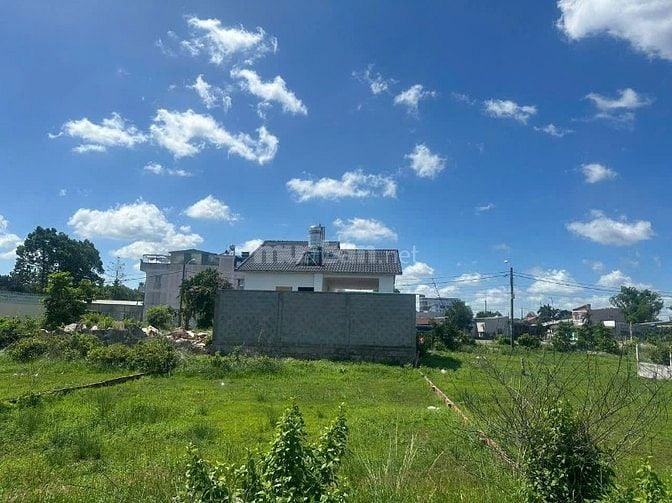 CHÍNH CHỦ GỬI BÁN  200M2 GIÁ 650 TR Đ.QL22 TT CỦ CHI TP HỒ CHÍ MINH