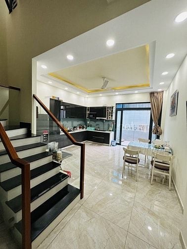  TÂN BÌNH - HẺM XE HƠI - 5 x 22 - 4 TẦNG - CHỈ 8.5 TỶ CÒN TL