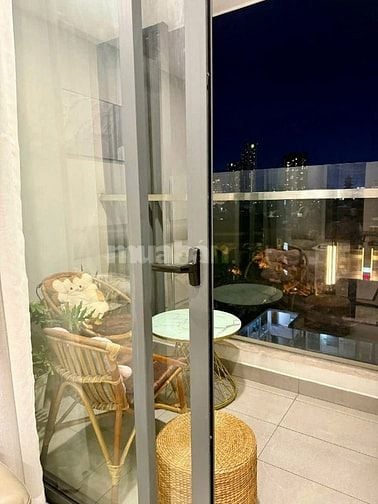 Chung cư Sky Center, Phổ Quang, TB: 75m2, 2p ngủ, NTCC, 17triệu