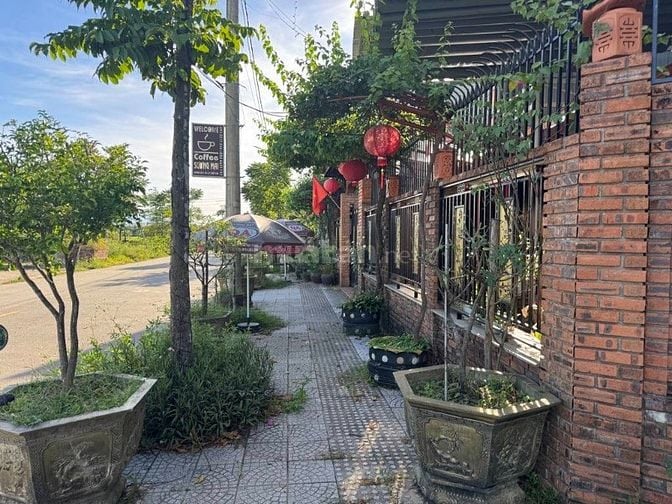 Bán nhà 2 mặt tiền dt; 225m2,ngang 7,5, đường 10,5m. Hương Thuỷ. Huế.