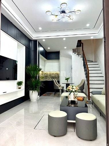 NHÀ MỚI NGỌC THỤY 47M2X 5 TẦNG, MT 4M. FULL NỘI THẤT. 7.6 TỶ