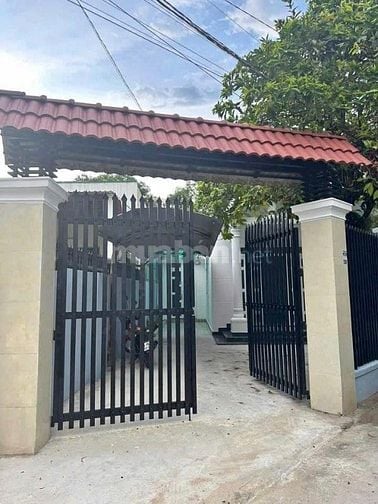 Vỡ nợ nên bán gấp nhà cấp 4 ở hóc môn giá chỉ có 990 triệu, 163m2,SHR.
