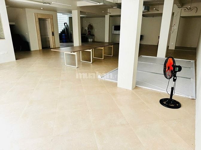 CHÍNH CHỦ CHO THUÊ GẤP MẶT BẰNG ĐẸP TẠI PHÚ MỸ HƯNG - QUẬN 7