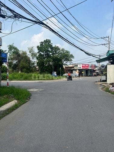 HH 2% nhà 2,79 tỷ MT Đông Thạnh 1-4, DT, HM đường 12m có lề đường
