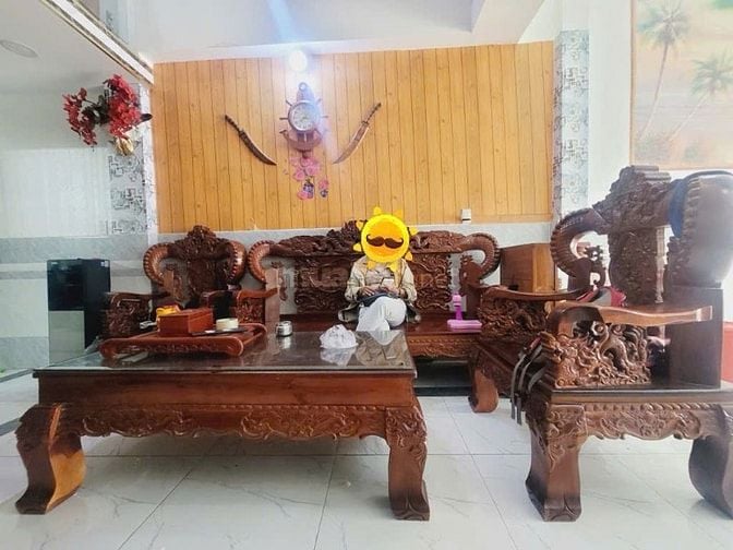 Mặt Tiền HXH  Rộng 5 M . Ngang 5M P. Phú Thuận DT: 70m2 Chỉ hơn 6 Tỷ t