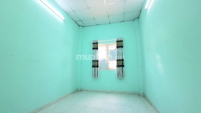 Nhà đẹp, 3,3m x 16m, Trệt, 1lầu, sát MT Bùi M Trực P6, Q8.