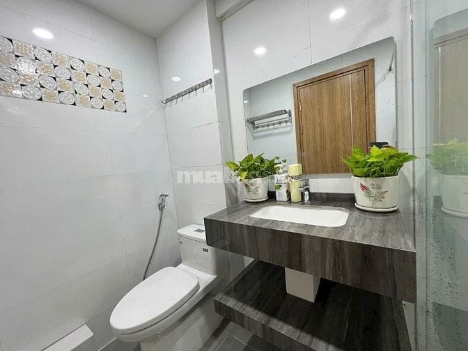 C/c Phú Thạnh,Nguyễn Sơn,Tân Phú: 93m2,2p ngủ,2wc,10tr/th
