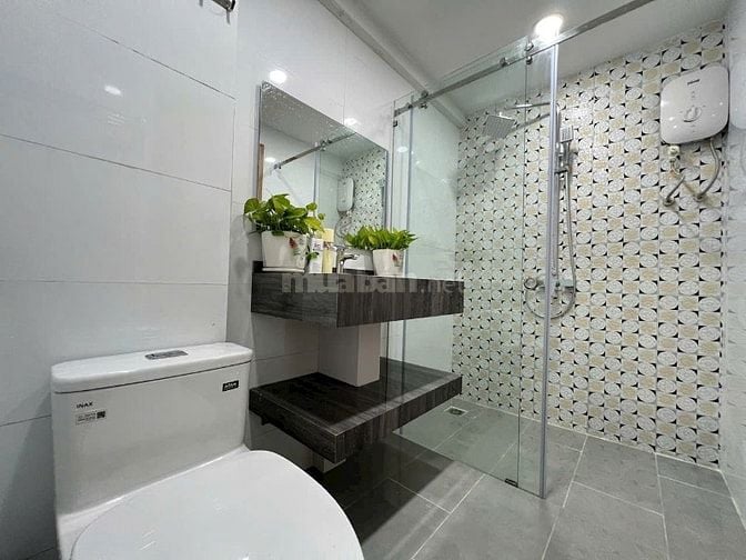 C/c Phú Thạnh,Nguyễn Sơn,Tân Phú: 93m2,2p ngủ,2wc,10tr/th
