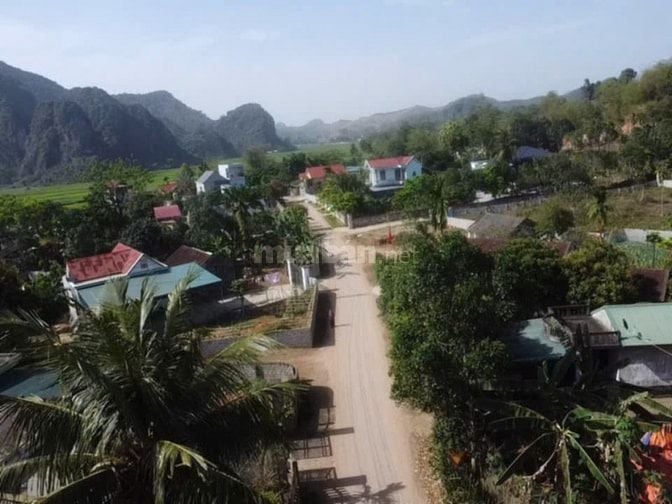 hàng  nóng xóm Bãi cả Bảo Hiệu