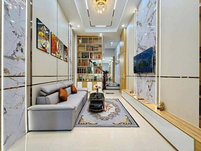 Bán 1 căn nhà đẹp 4 tầng kế công viên Làng Hoa diện tích sử dụng 250m2