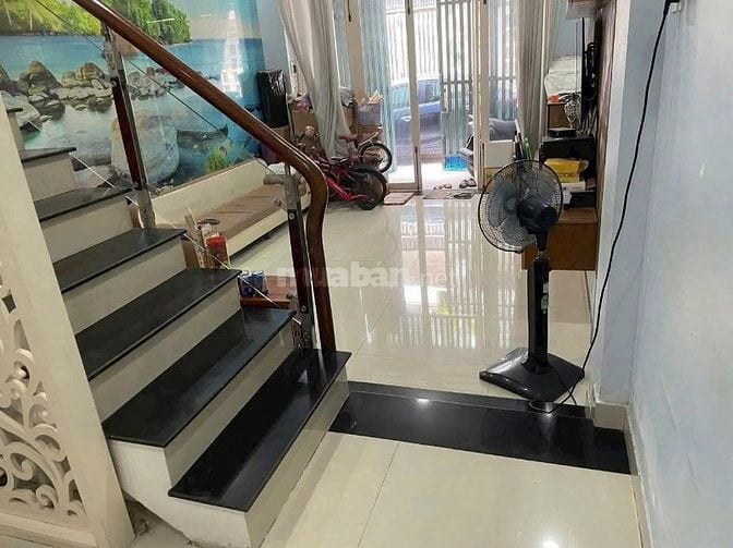 Cho thuê nhà hẻm 5m(XH) Nguyễn Văn Khối, P.11, Q.Gò Vấp giá 15tr