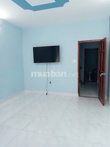 Bán nhà gấp Thị trấn Cần Giuộc ,shr 1tret 2 lầu . giá 1.7 tỷ 