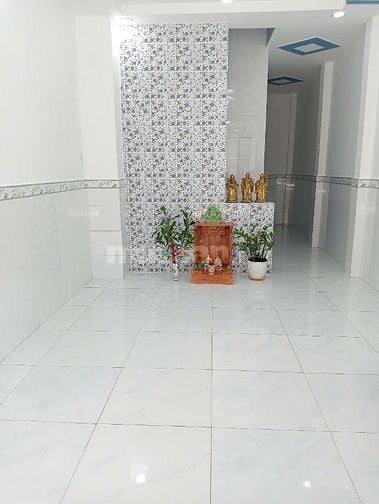 Bán nhà gấp Thị trấn Cần Giuộc ,shr 1tret 2 lầu . giá 1.7 tỷ 