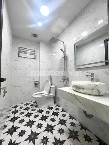 Siêu phẩm Cầu Giấy, Oto ngủ trong nhà, Thang máy, 44m, 6 tầng, Gía 16,