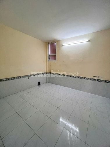 Nhà 2 lầu hẻm xe tải cần cho thuê trong khu dân cư 