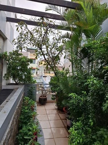 Bán Biệt thự đẹp 4/32 Văn Chung, P.13, Q.Tân Bình, ngay nhà ga T3