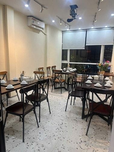 Sang quán ăn 30m2 x 5 tầng phố Hàng Vôi, Hoàn Kiếm, gần nhiều VP