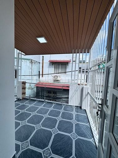 Nhà siêu đẹp giá rẻ Tân Phú , 53m2 , 2 Tầng BTCT, chỉ hơn 5 tỷ.
