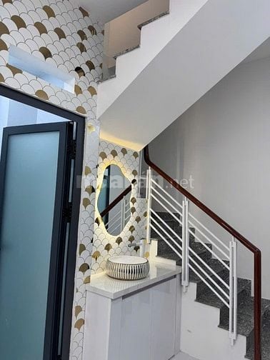 Nhà siêu đẹp giá rẻ Tân Phú , 53m2 , 2 Tầng BTCT, chỉ hơn 5 tỷ.
