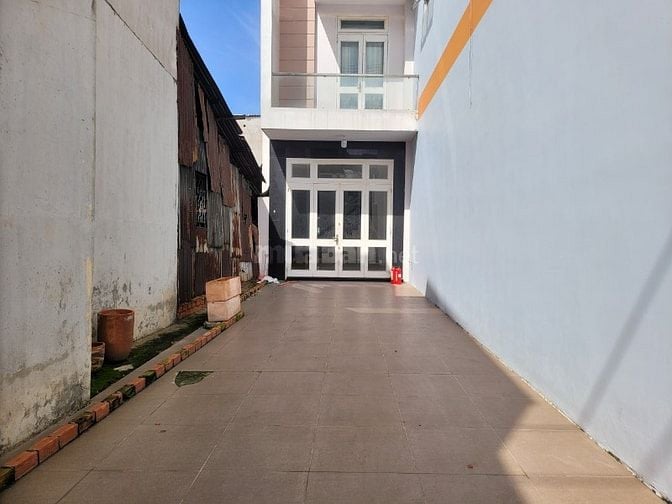 Chuyển nhượng nhà mặt phố Kênh 59 Tân Hóa, Phường Phú Thạnh, Tp.HCM